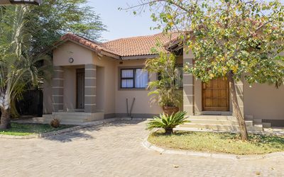 FULLY FURNISHED 1 BEDROOM HOUSE-ROMA PARK